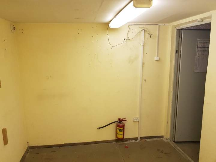 Продам офис 8.7 м.кв.