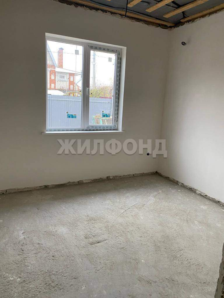 Дом на продажу в посёлке Знаменский, Земляничная улица фото №2