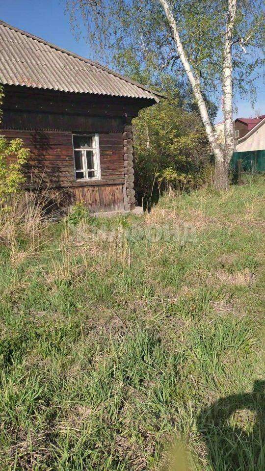 Продам земельный участок 2200 м.кв.