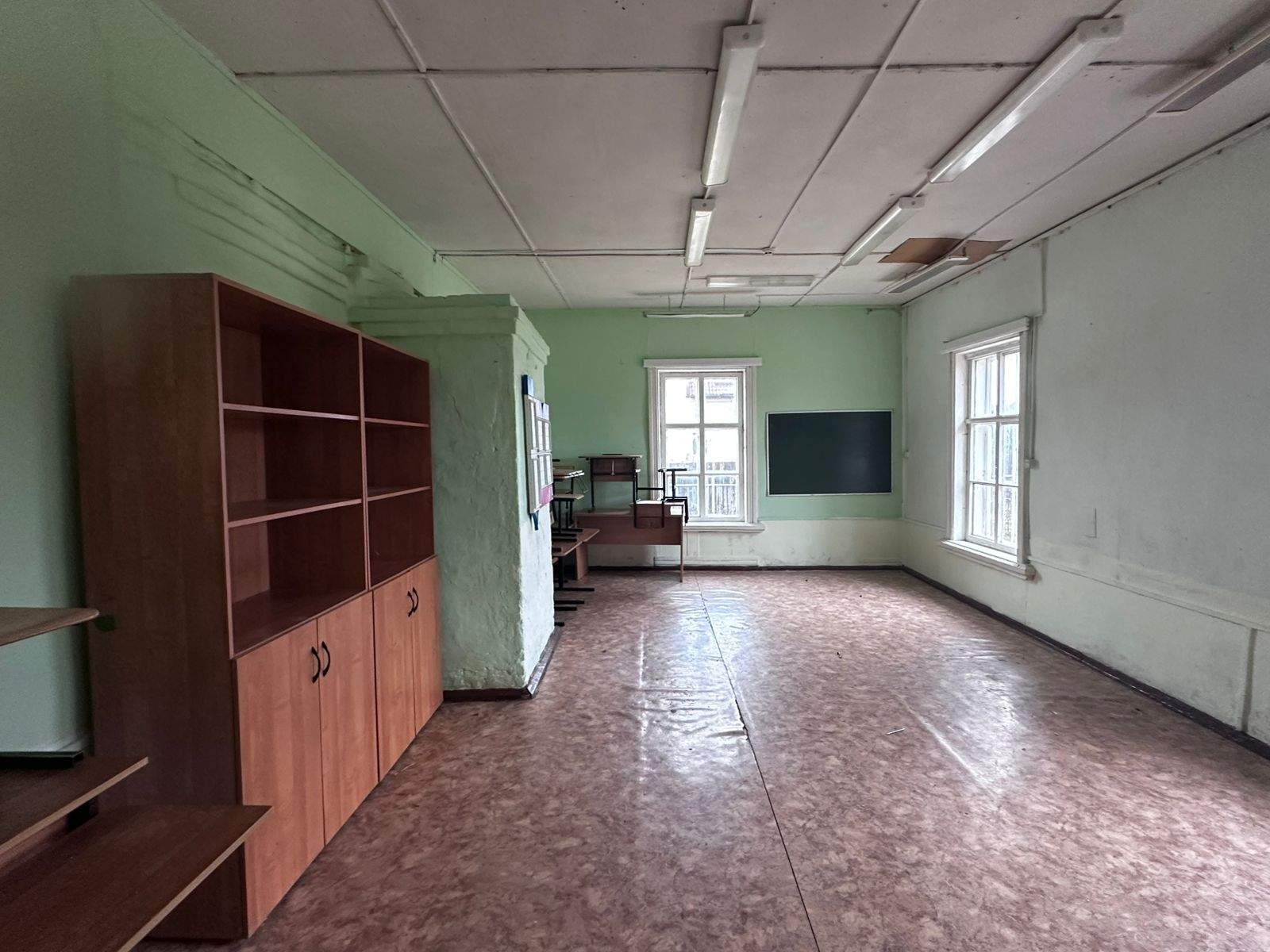Продам торговое помещение 346.3 м.кв.