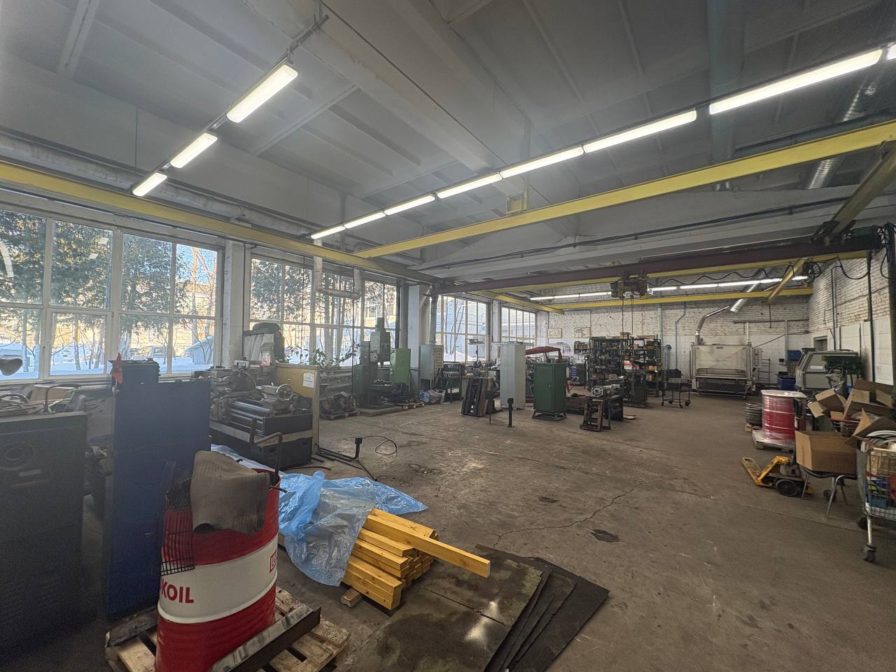 Сдам в аренду производственное помещение 422.4 м.кв.