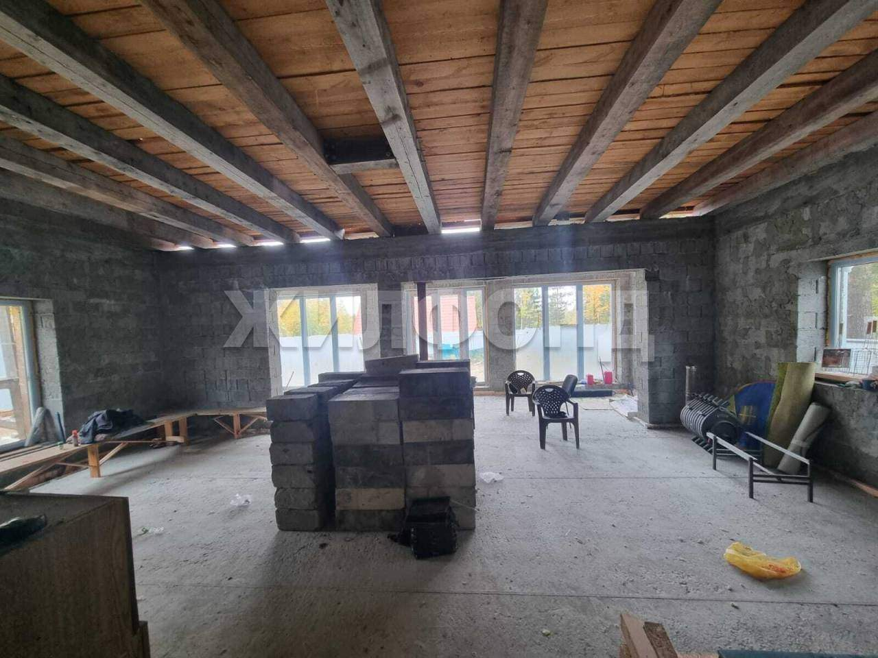 Дом на продажу в Сингапае, Кедровая улица фото №6