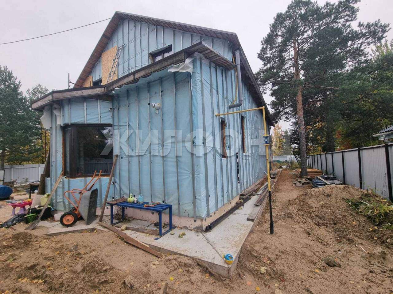 Дом на продажу в Сингапае, Кедровая улица фото №1