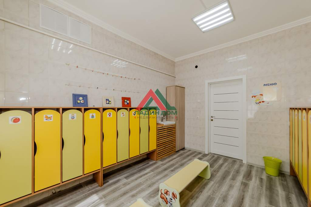 Продам помещение свободного назначения 296.6 м.кв.