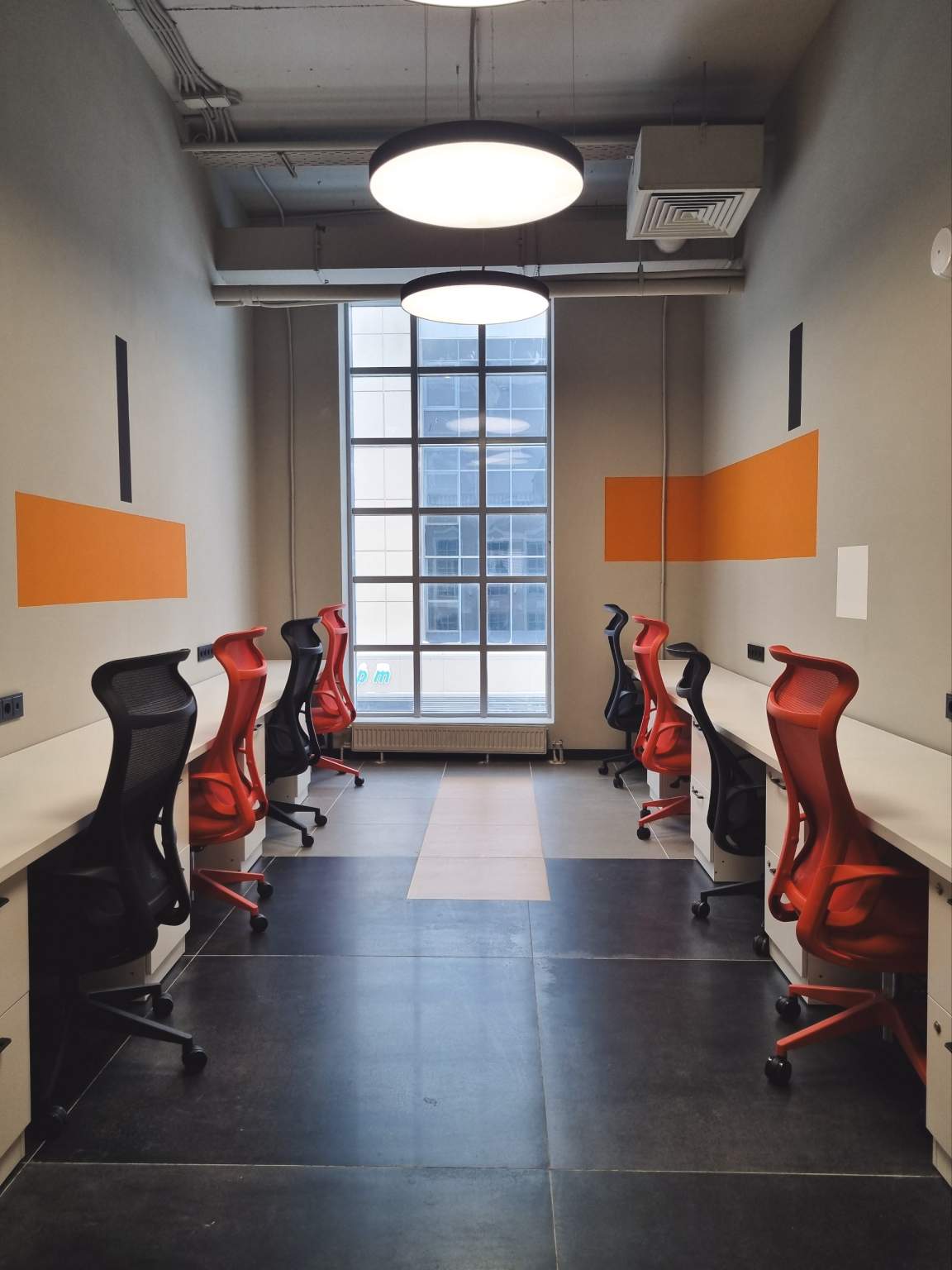 Сдам в аренду офис 600 м.кв.