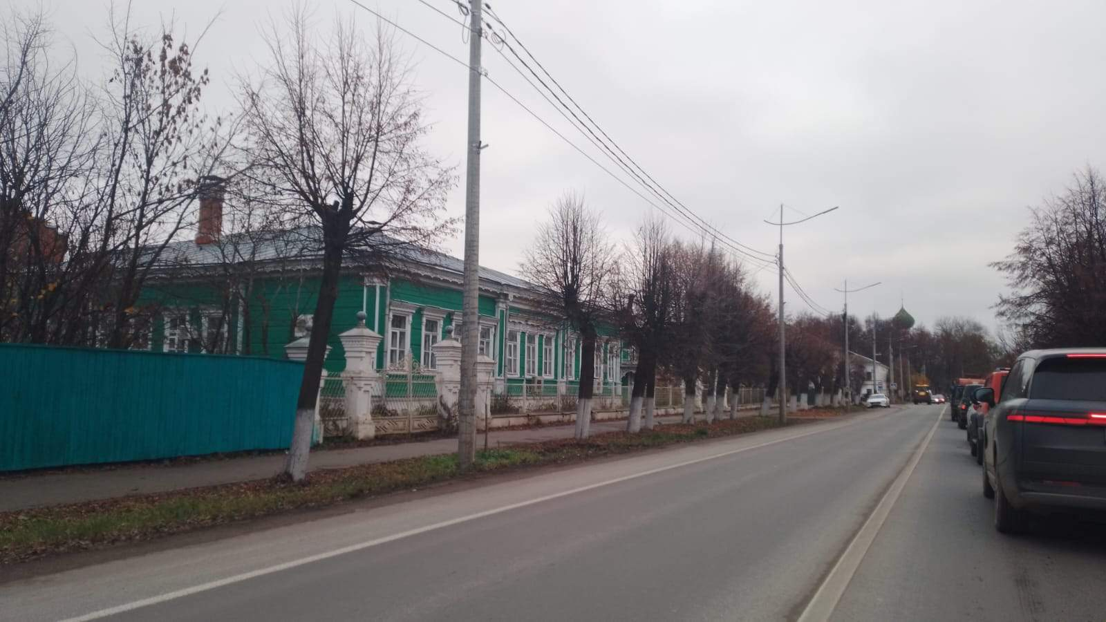 Продам торговое помещение 713.7 м.кв.