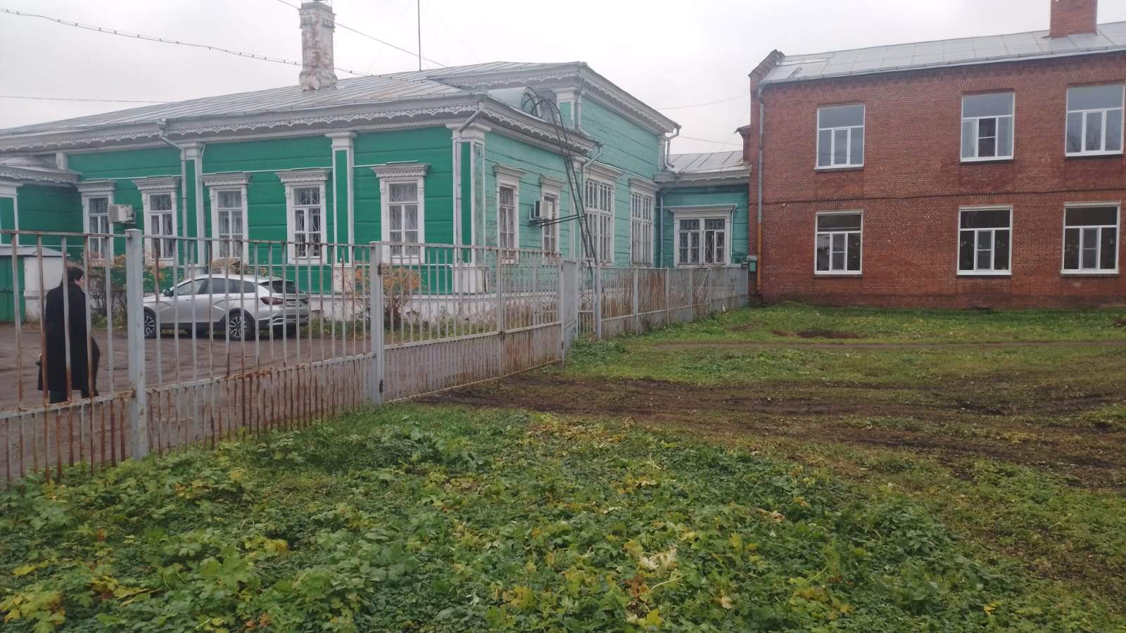 Продам торговое помещение 713.7 м.кв.