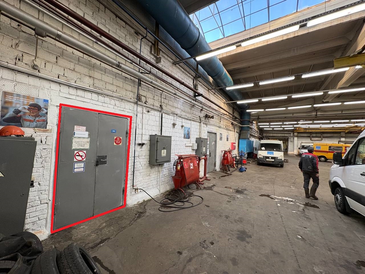 Сдам в аренду производственное помещение 422.4 м.кв.