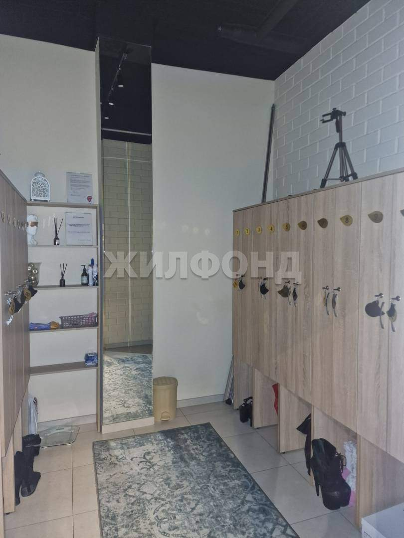 Продам помещение свободного назначения 195 м.кв.