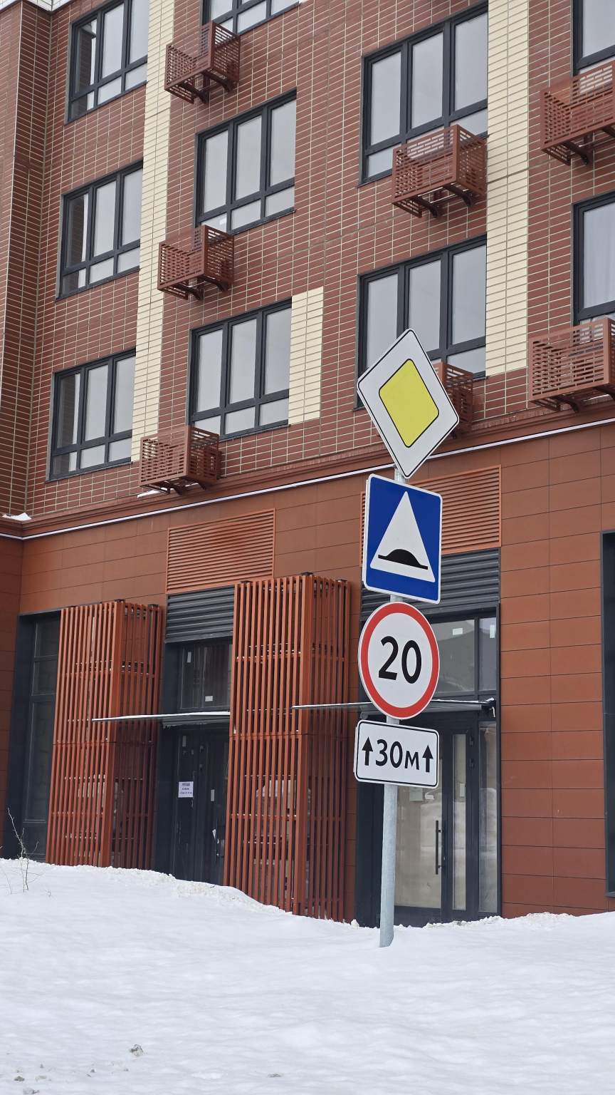 Сдам в аренду магазин 63 м.кв.