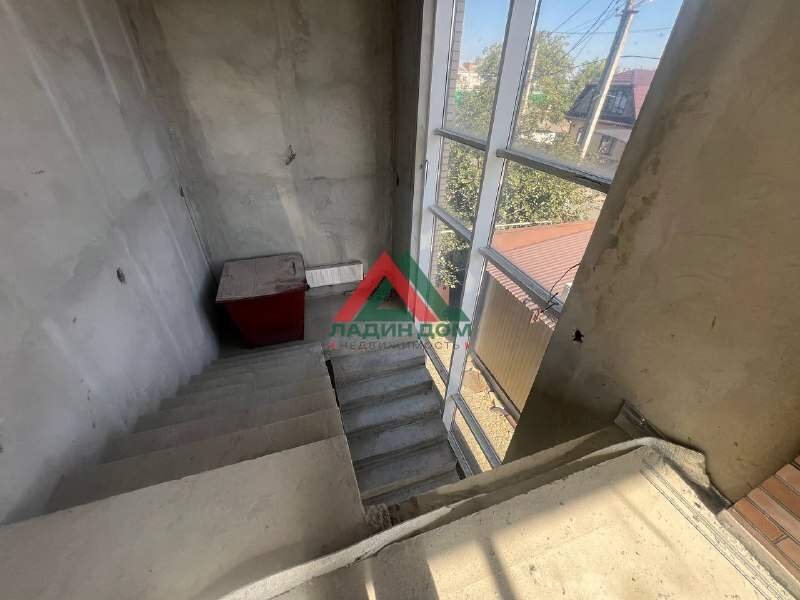 Продам помещение свободного назначения 456 м.кв.