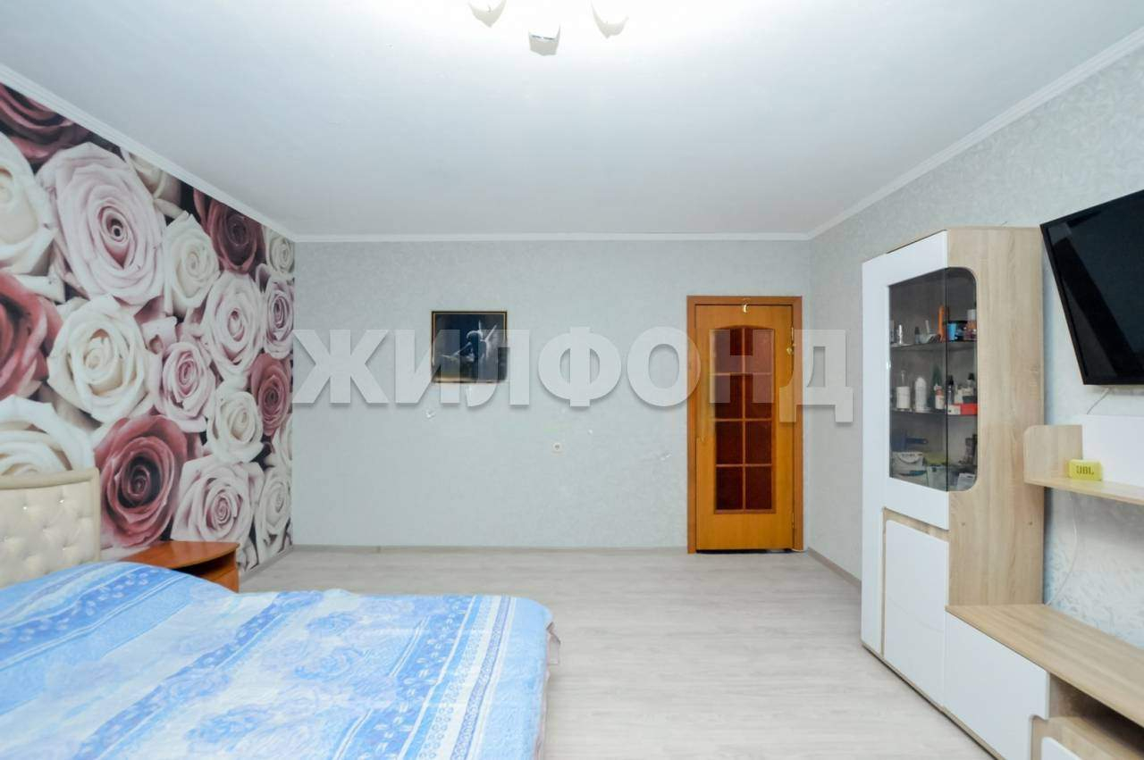 Квартира на продажу в Нефтеюганске, 16А микрорайон, 54 фото №1