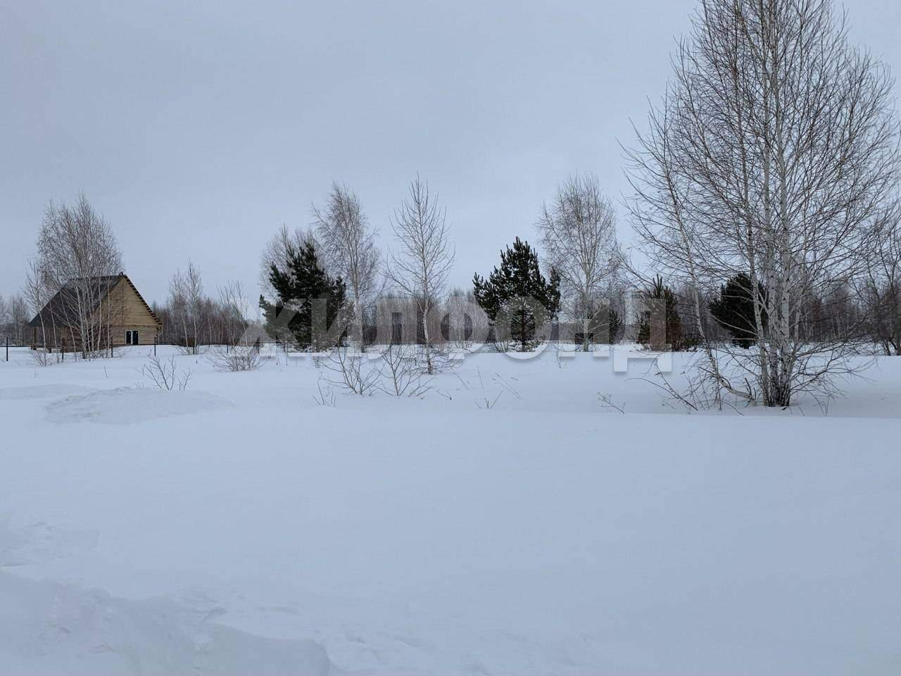 Продам земельный участок 803 м.кв.