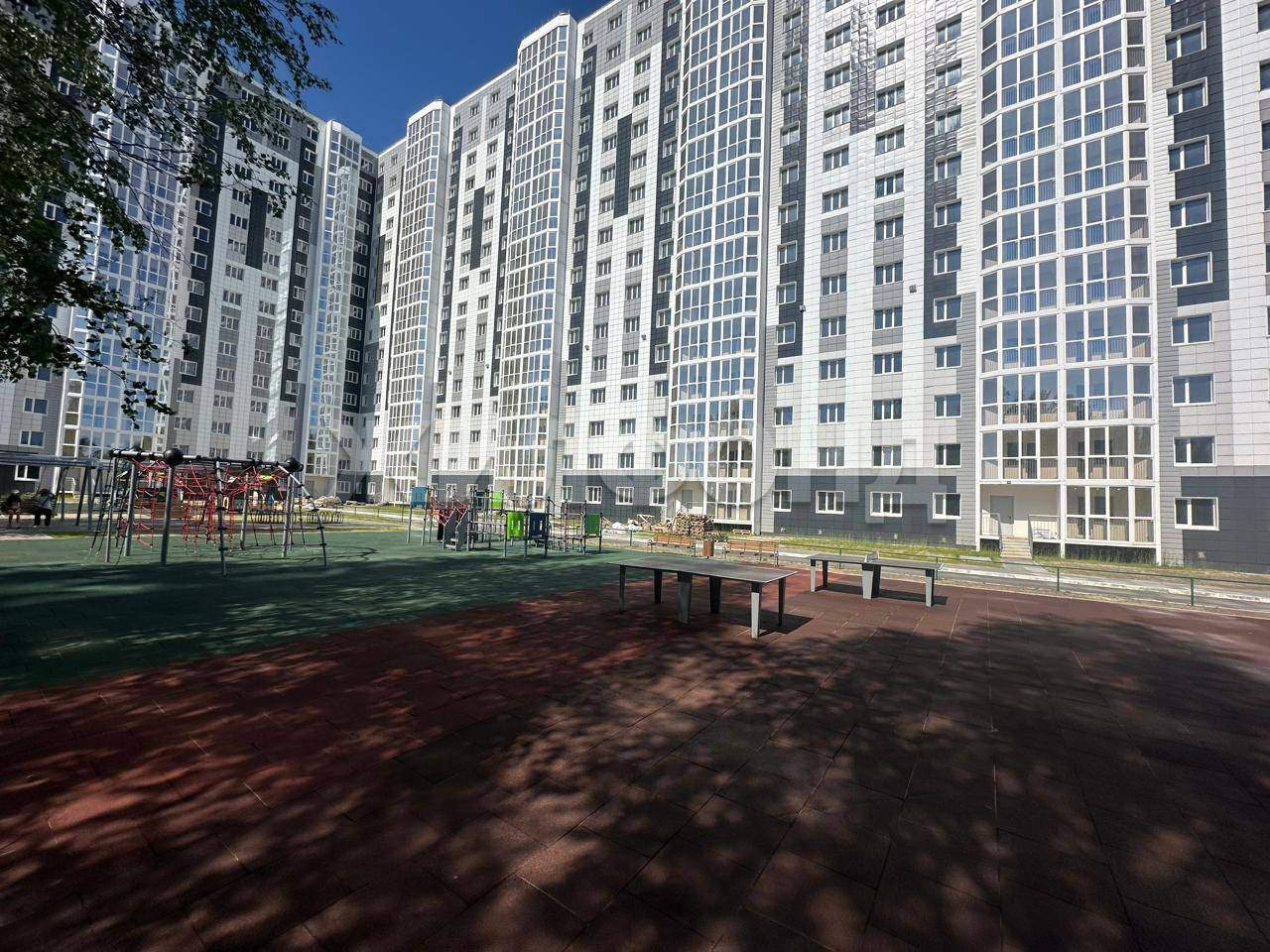 Квартира на продажу в Нефтеюганске, 4-й микрорайон, 4/1 фото №0