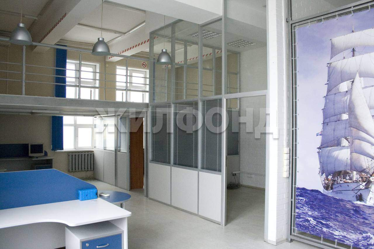 Продам офис 467 м.кв.