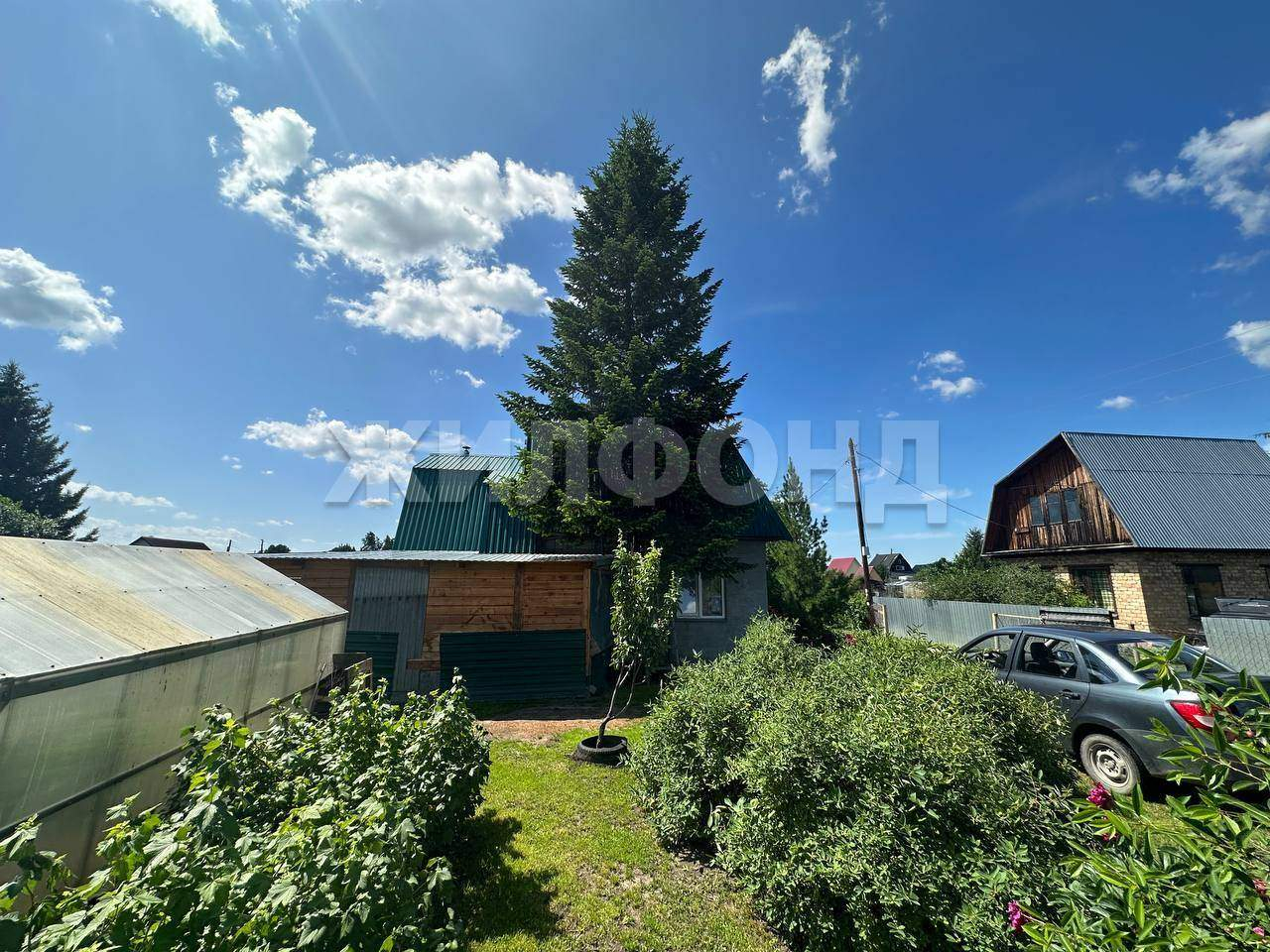 Продам земельный участок 632 м.кв.