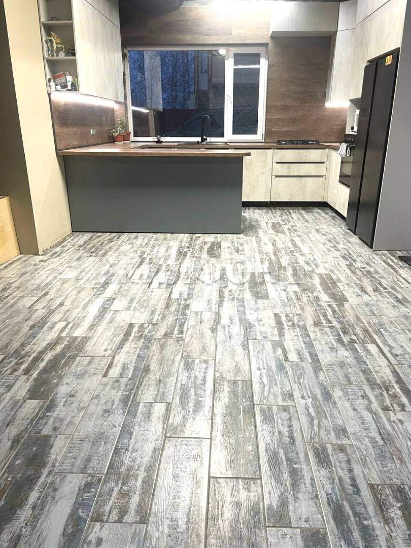 Дом на продажу в Нефтеюганске, Энергетиков улица фото №1