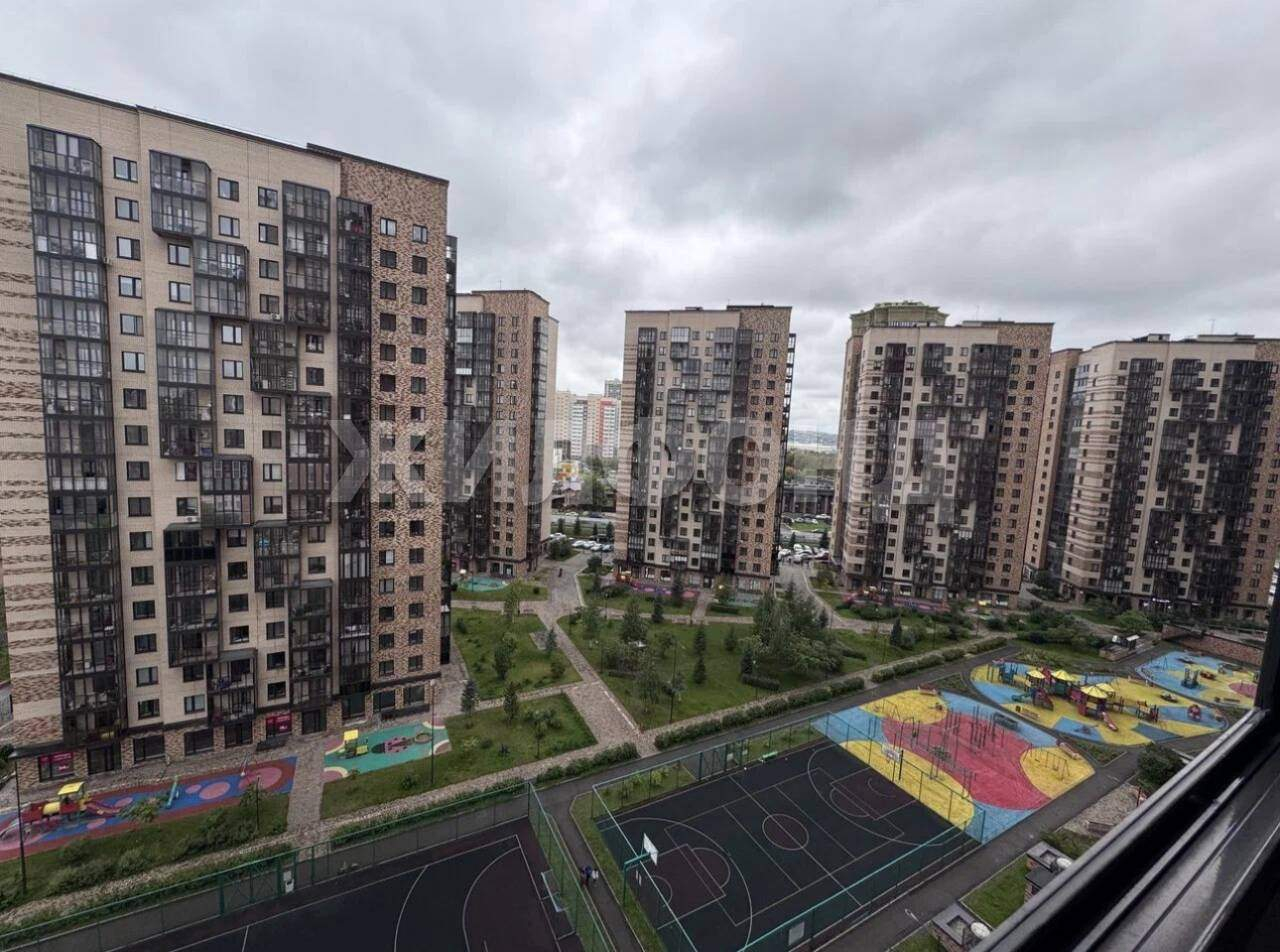 Квартира на продажу в Красноярске, Линейная улица, 122