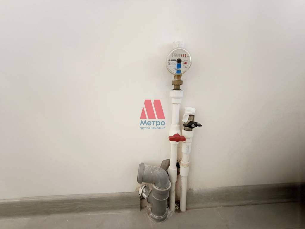 Сдам в аренду офис 13.5 м.кв.