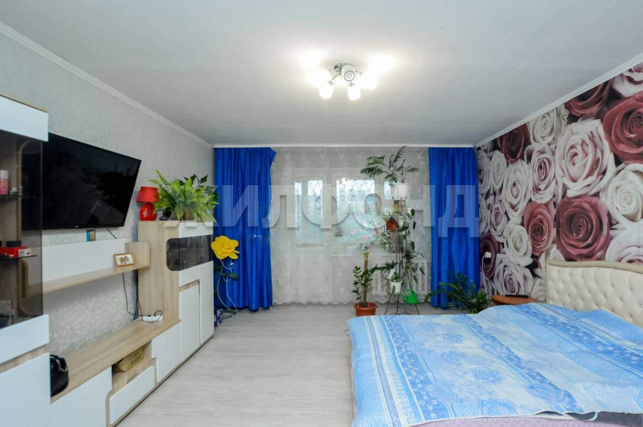 Квартира на продажу в Нефтеюганске, 16А микрорайон, 54 фото №0