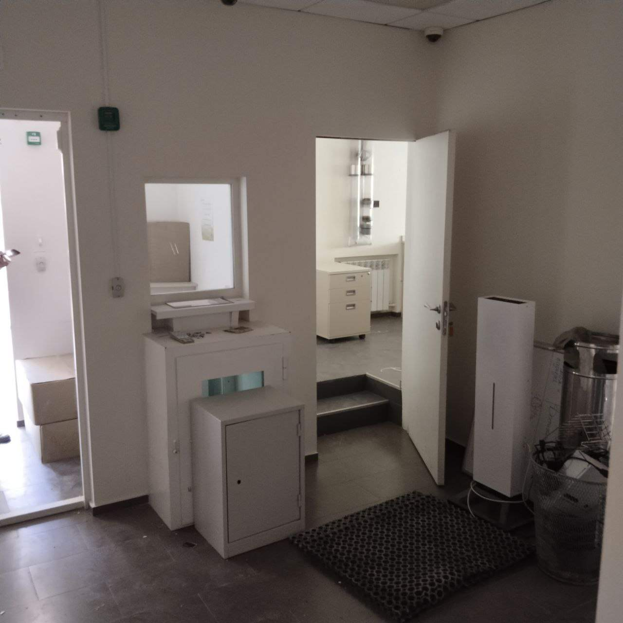 Сдам в аренду офис 93.2 м.кв.