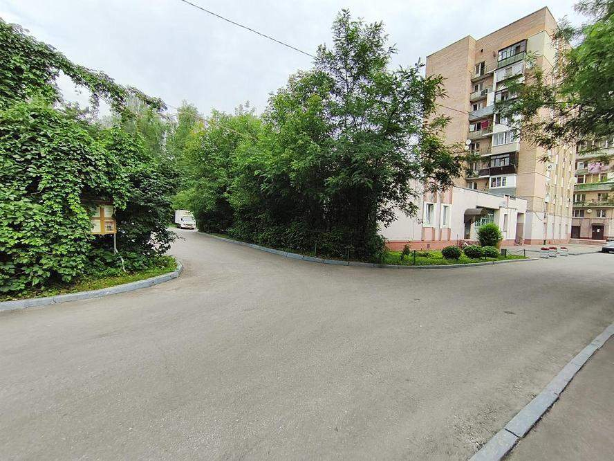 Продам помещение свободного назначения 121.8 м.кв.