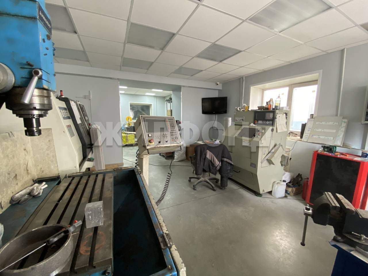 Продам производственное помещение 370 м.кв.