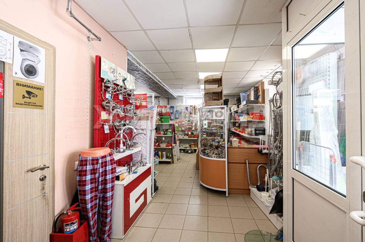 Продам магазин 61 м.кв.