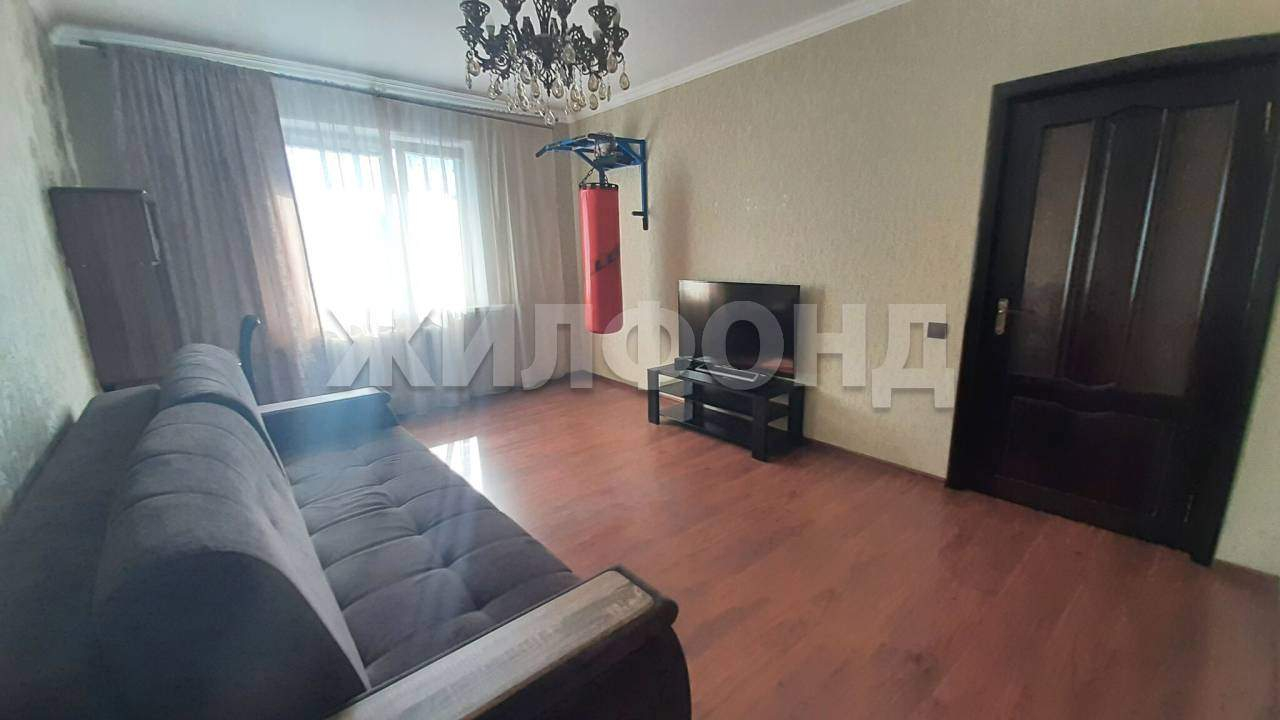 Квартира на продажу в Когалыме, Ленинградская улица, 41 фото №3