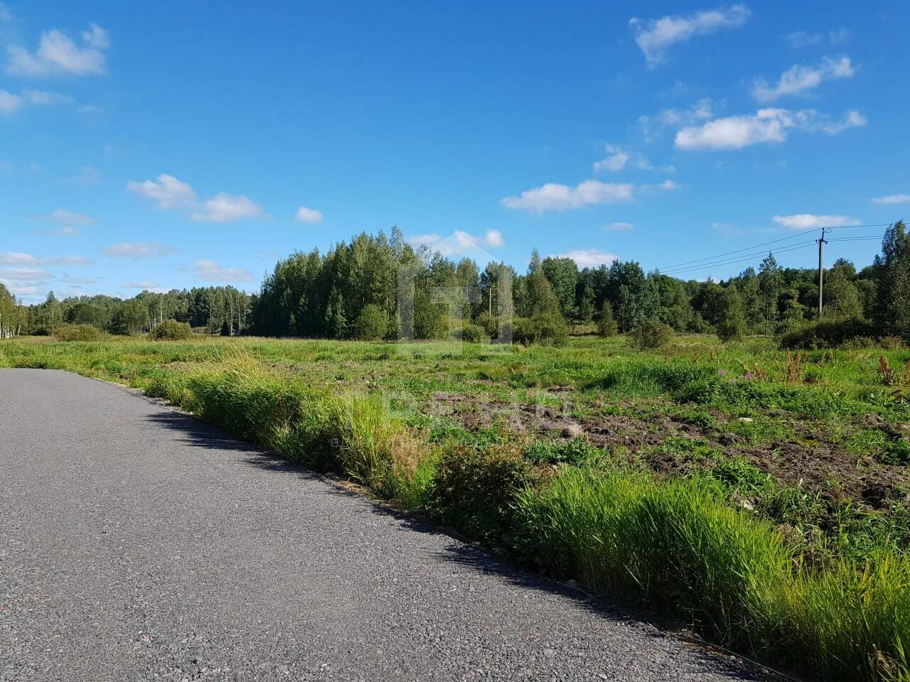 Продам земельный участок 790 м.кв.