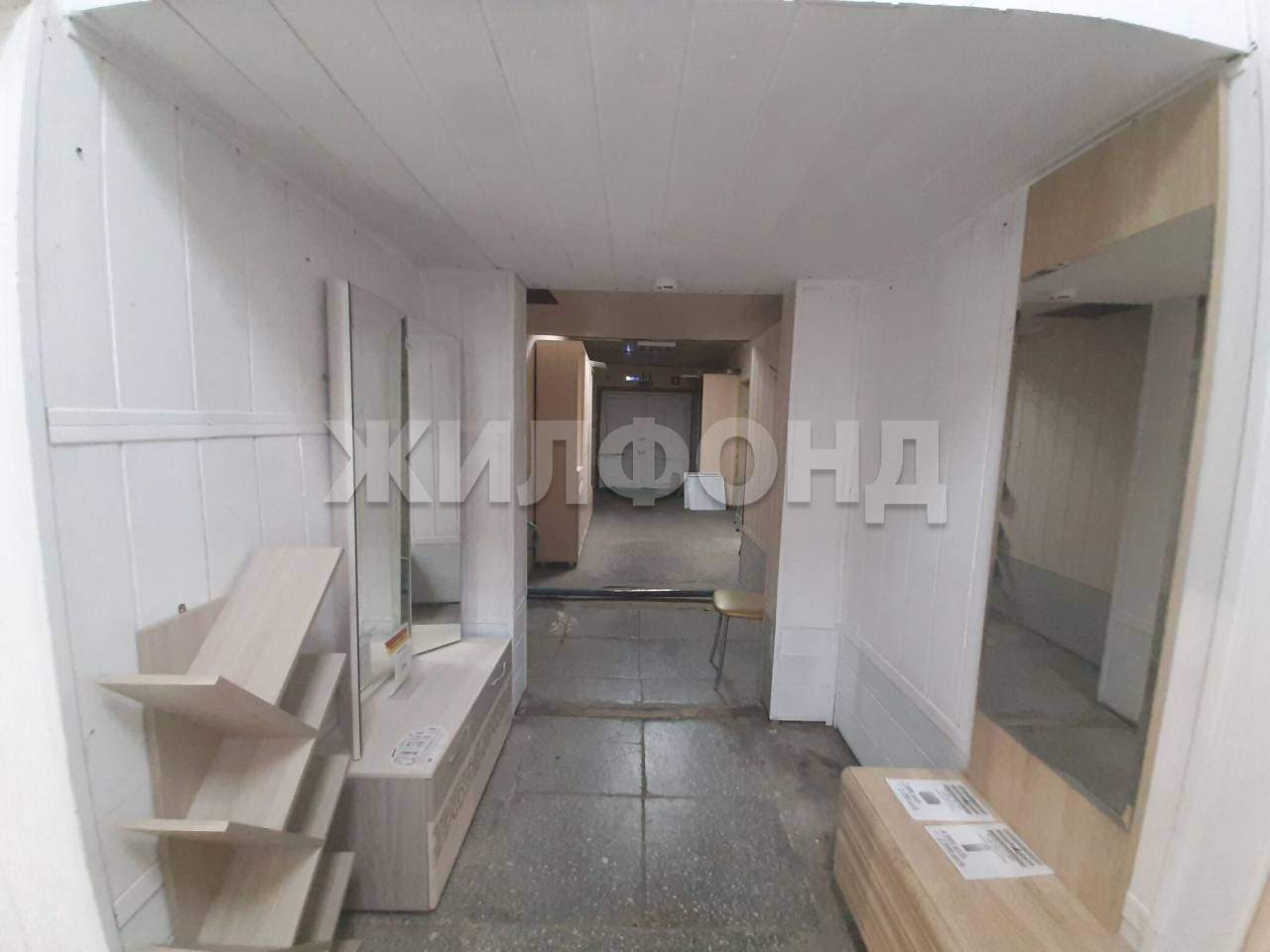 Продам помещение свободного назначения 1388 м.кв.