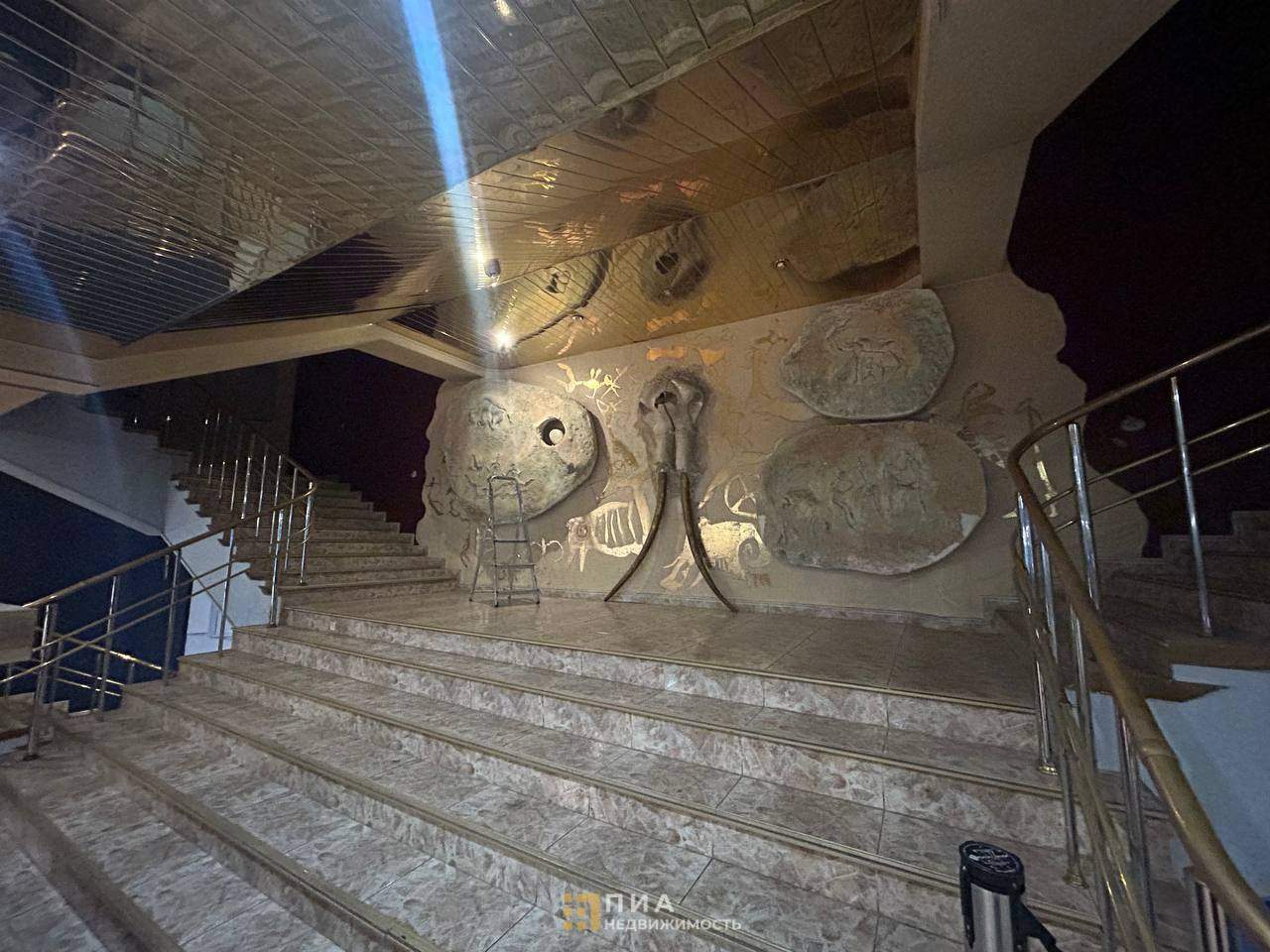 Продам помещение свободного назначения 6783 м.кв.