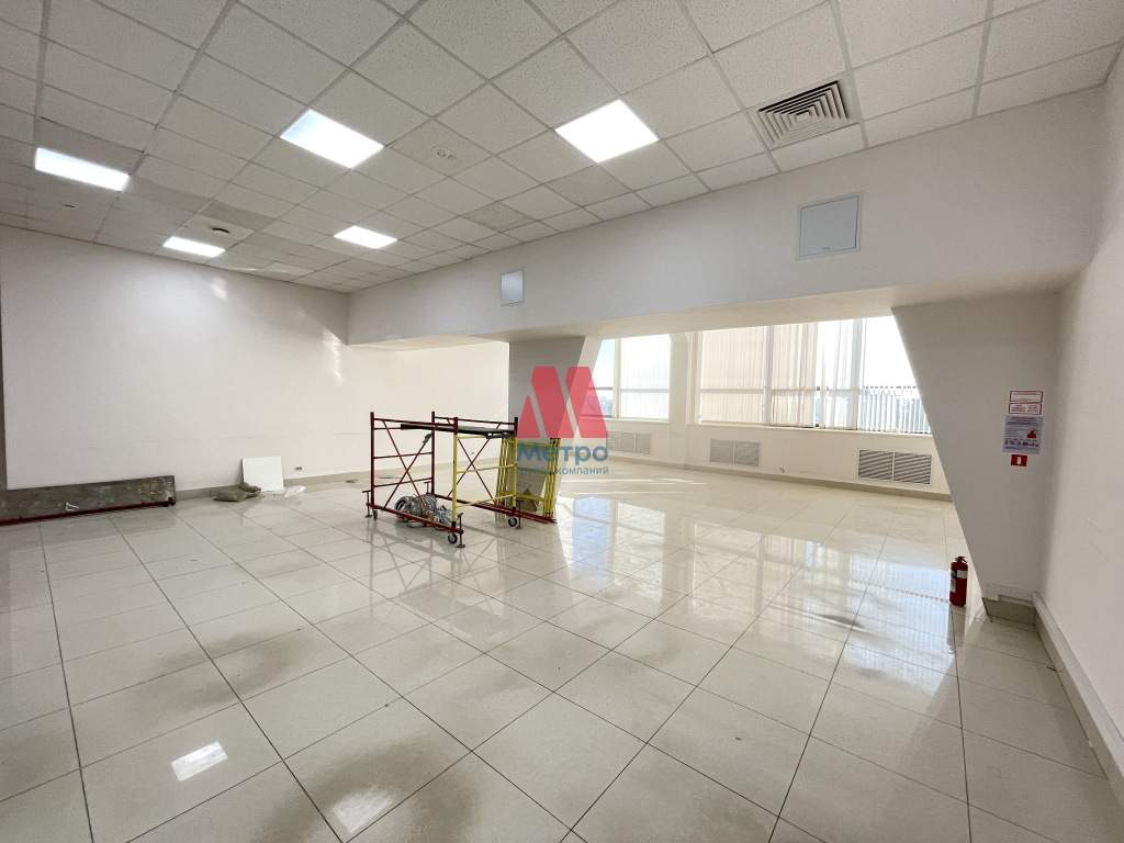 Сдам в аренду офис 143 м.кв.