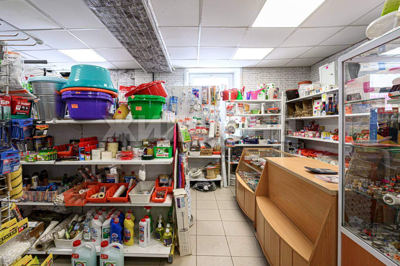 Продам магазин 61 м.кв.