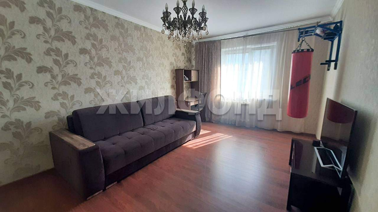 Квартира на продажу в Когалыме, Ленинградская улица, 41 фото №2