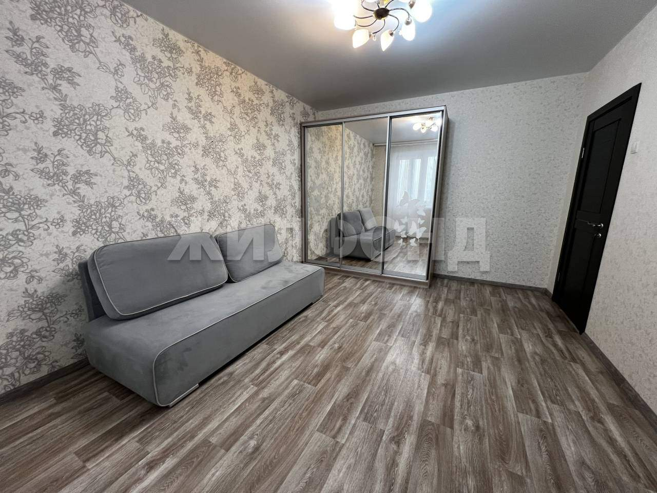 Квартира на продажу в Когалыме, Сибирская улица, 15 фото №2