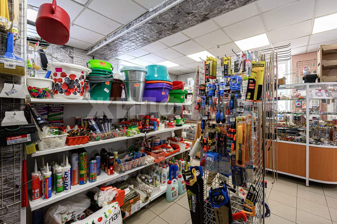 Продам магазин 61 м.кв.