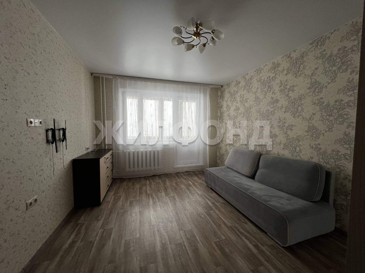 Квартира на продажу в Когалыме, Сибирская улица, 15 фото №0