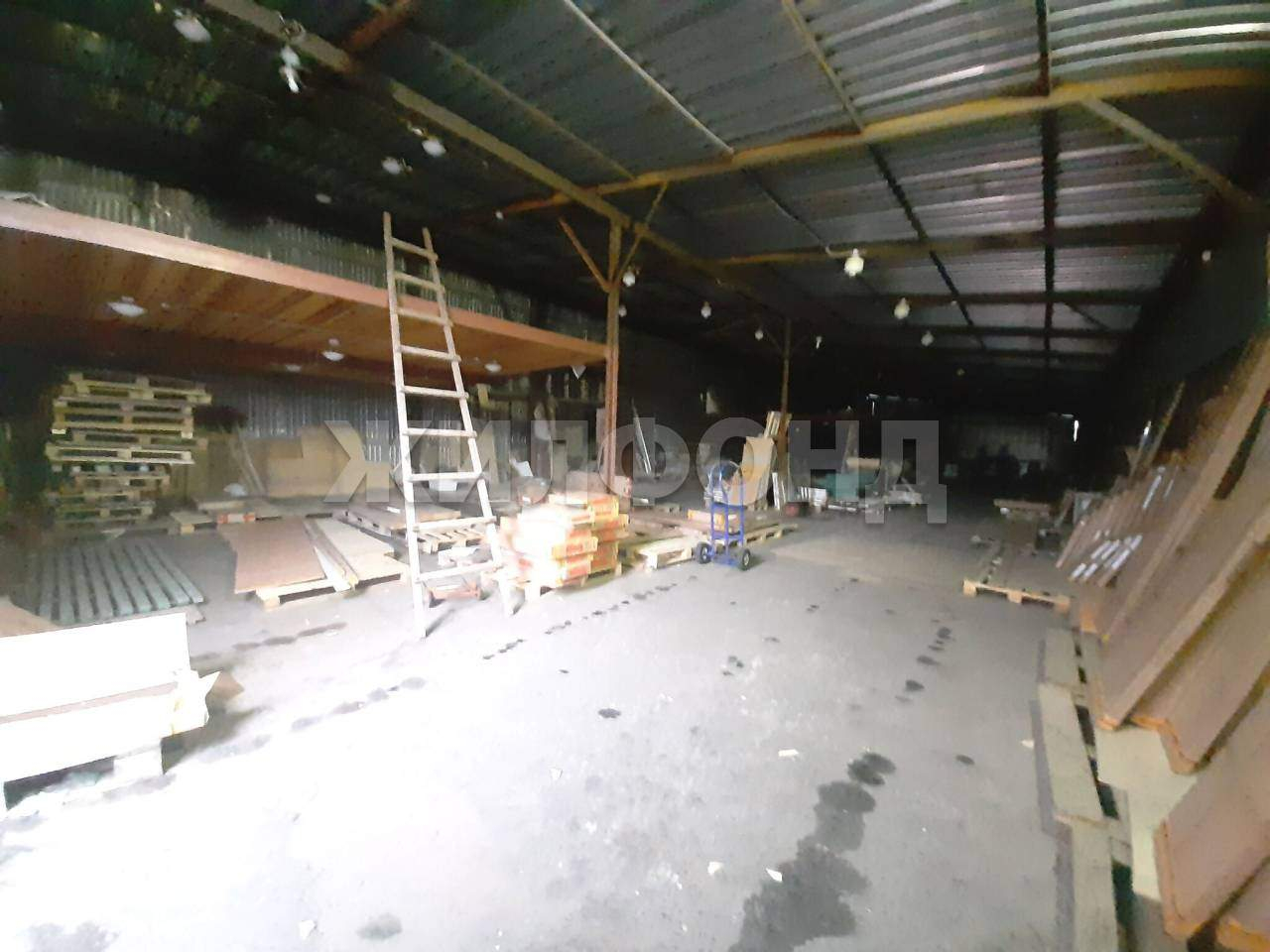 Продам склад 1027 м.кв.