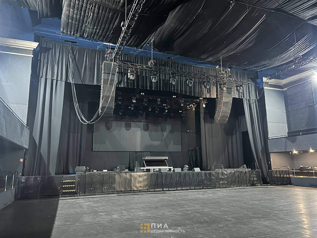 Продам помещение свободного назначения 6783 м.кв.