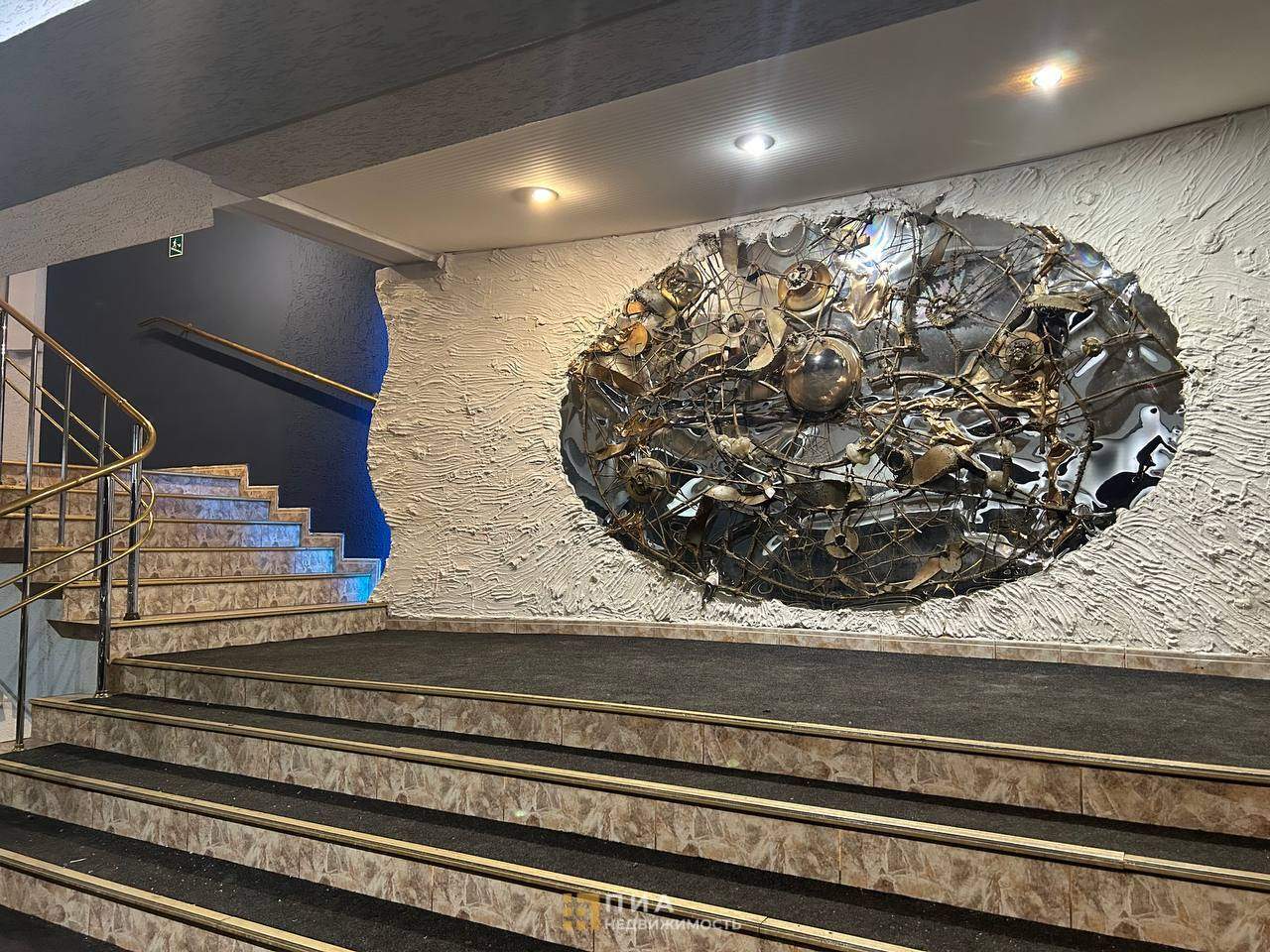 Продам помещение свободного назначения 6783 м.кв.