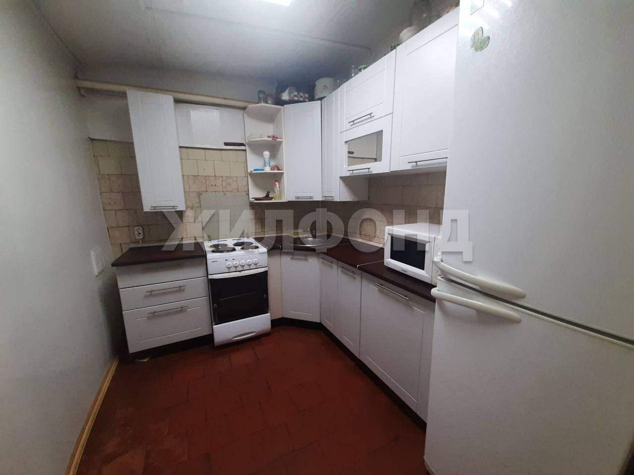 Продам помещение свободного назначения 1388 м.кв.