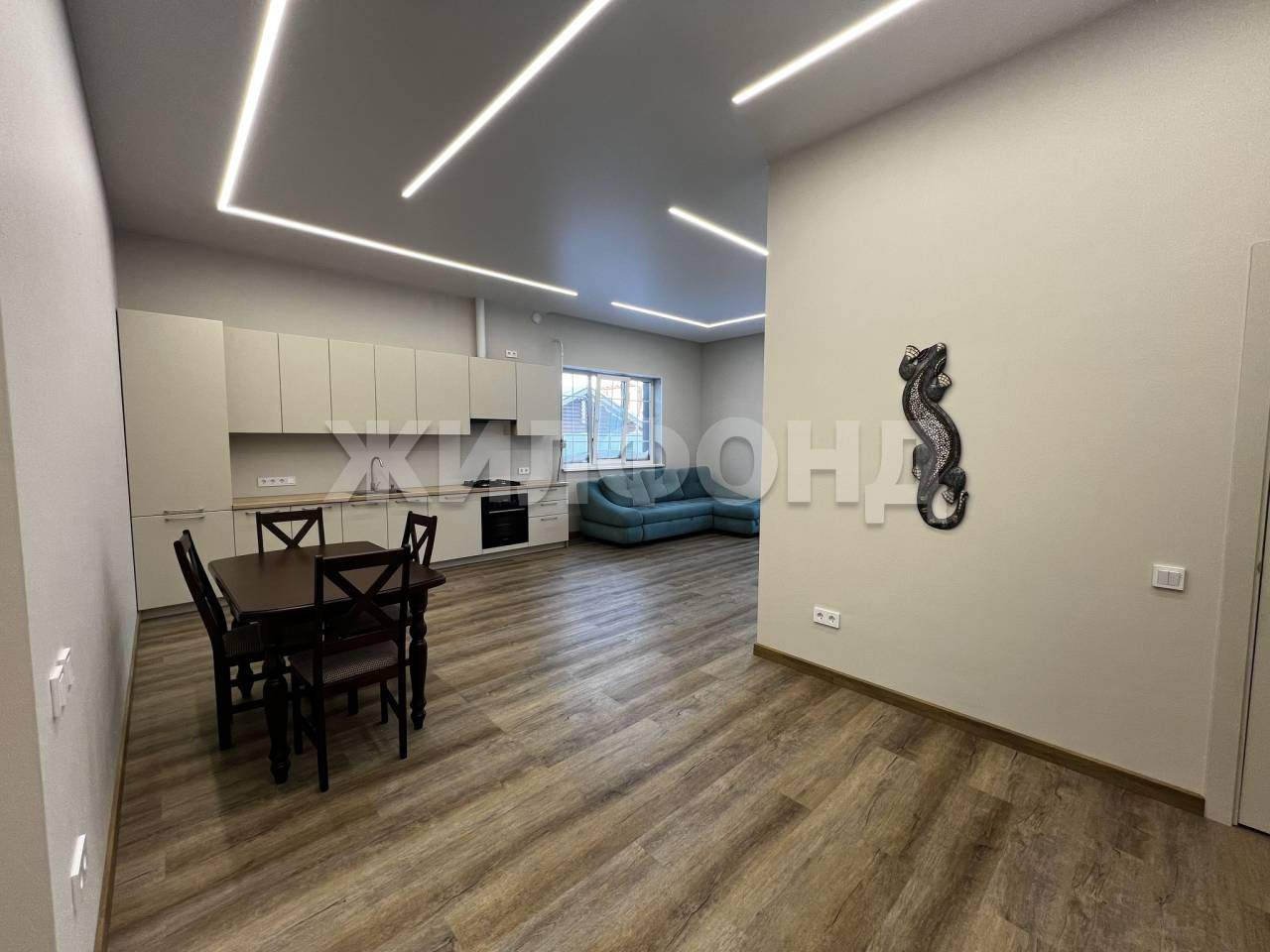 Дом на продажу в Когалыме, Береговая улица фото №3