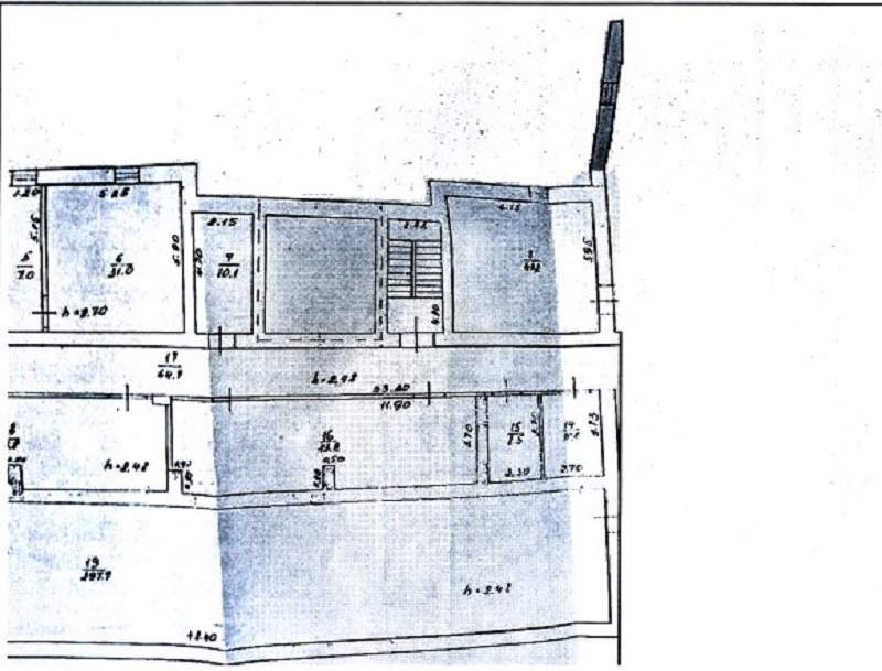 Продам офис 861.4 м.кв.