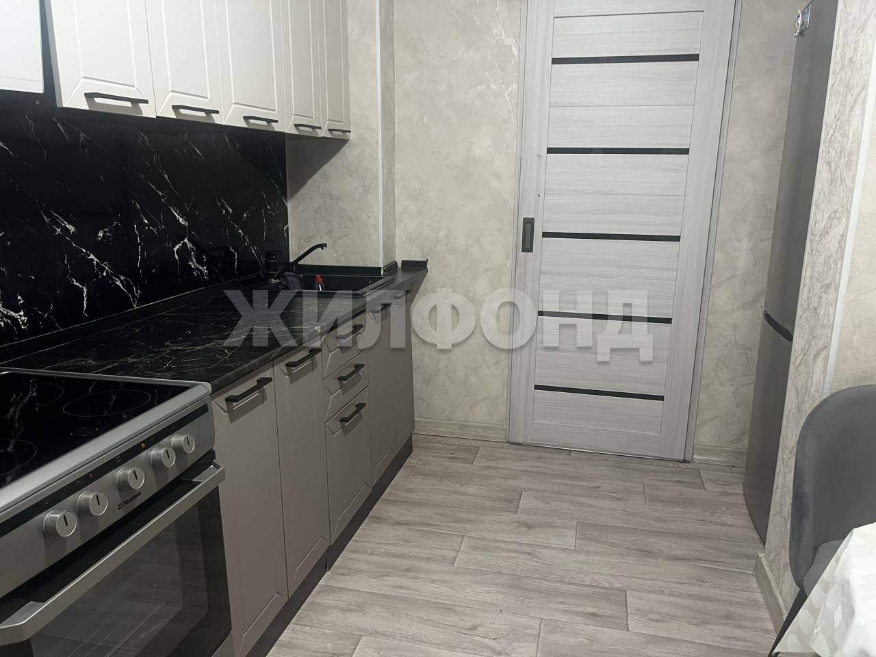 Квартира на продажу в Когалыме, Ленинградская улица, 6 фото №1