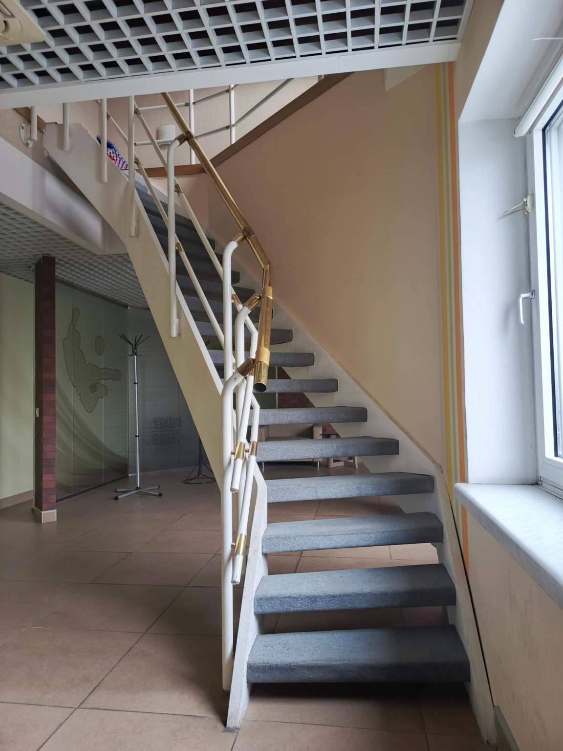 Сдам в аренду офис 345.5 м.кв.