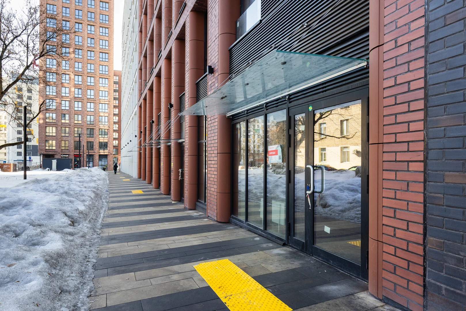 Сдам в аренду помещение свободного назначения 92.3 м.кв.