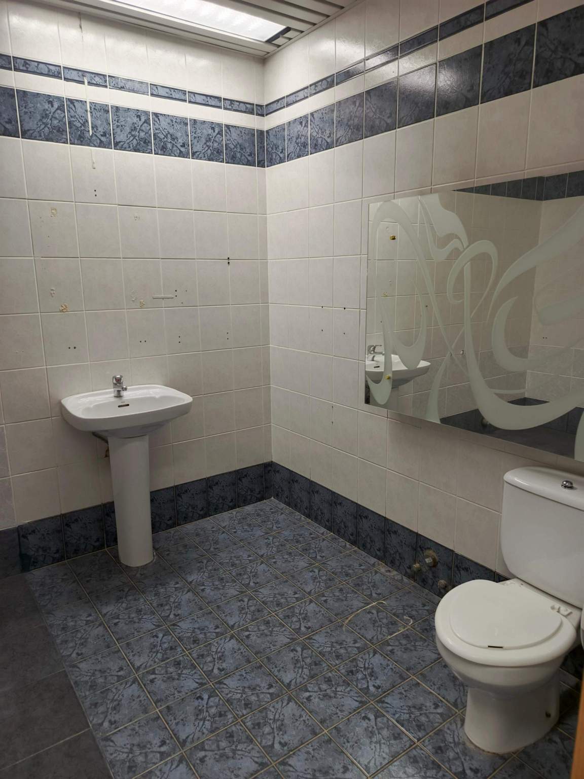 Сдам в аренду офис 345.5 м.кв.