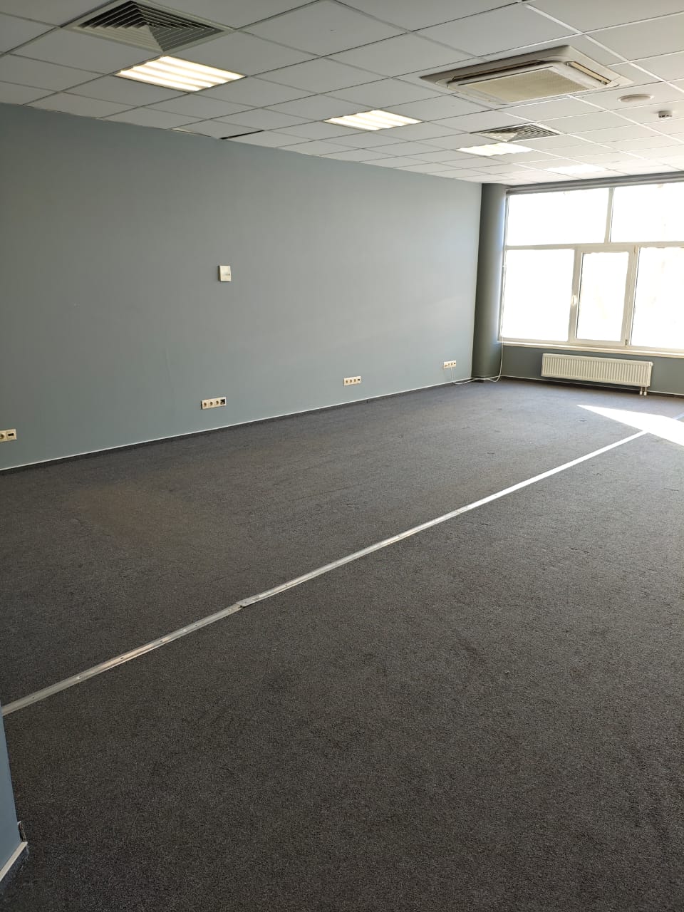 Сдам в аренду офис 65 м.кв.