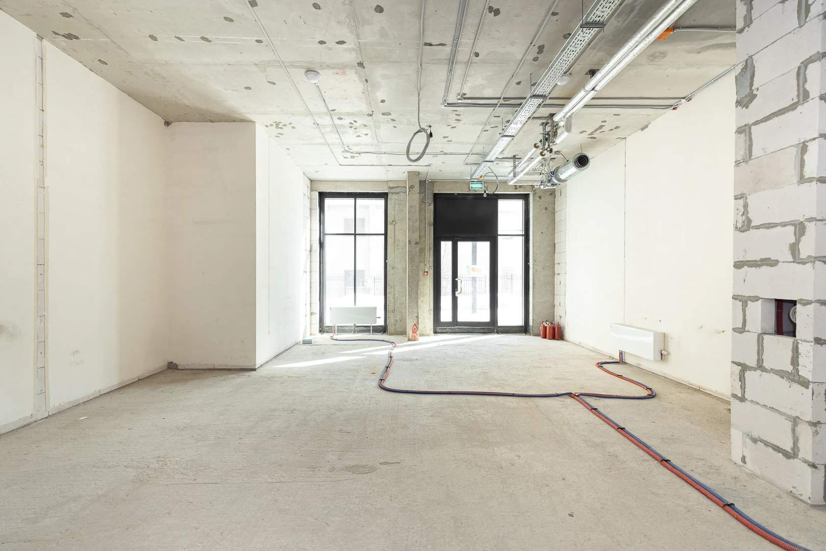 Сдам в аренду помещение свободного назначения 64 м.кв.